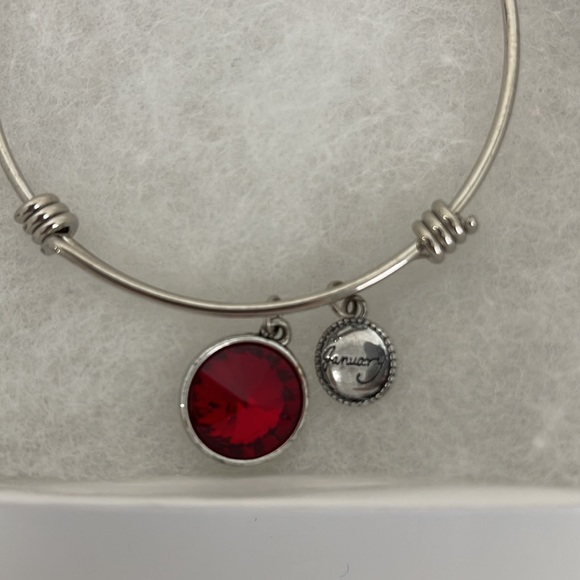 January Charmed stone bracelet, silver - Picture 2 of 2